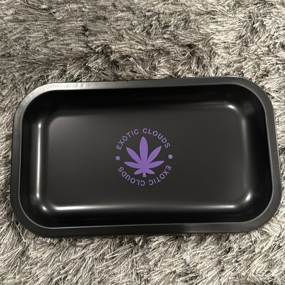 Exotic Clouds rolling tray - Picture 2 of 4